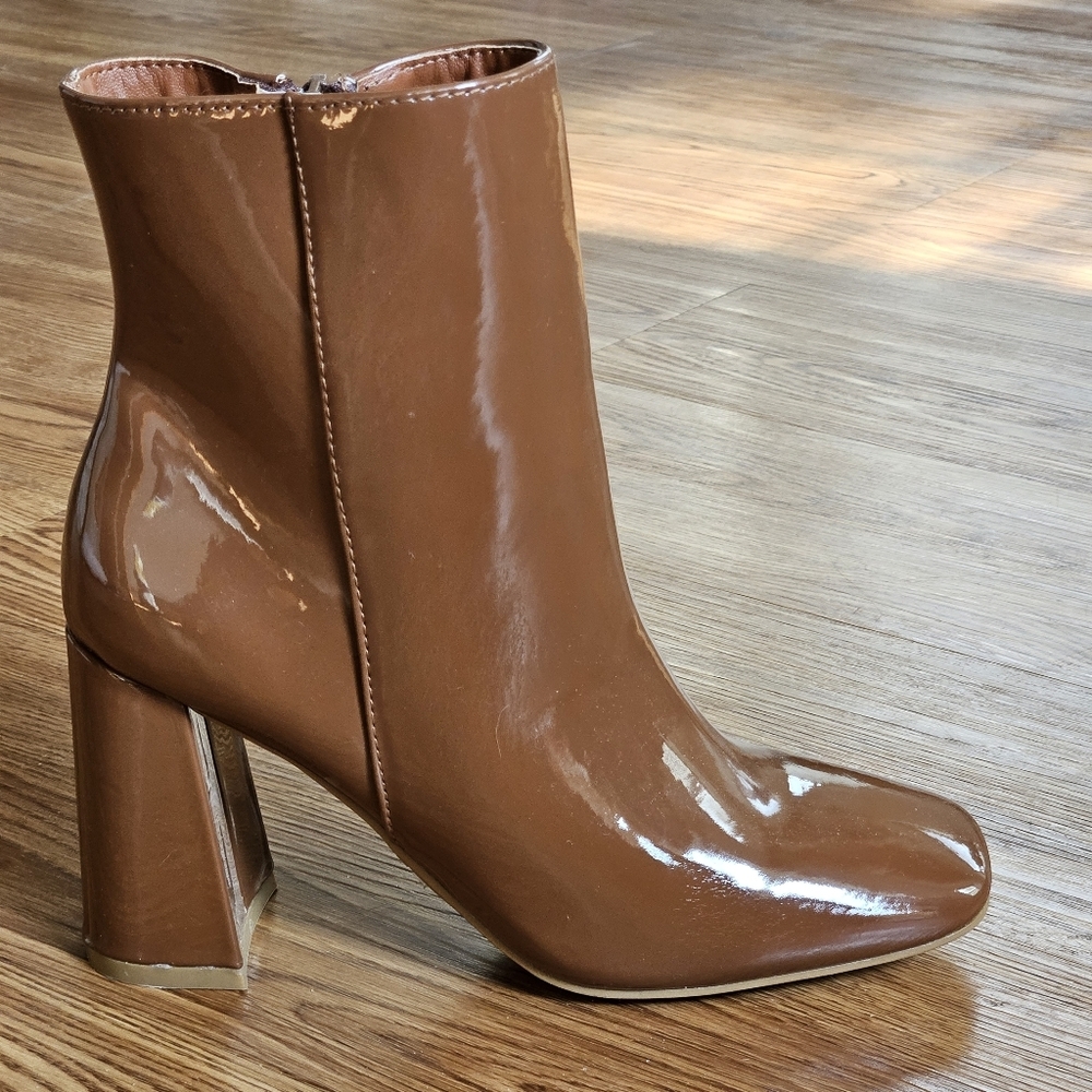 BAMBOO Patent Leather Block Heel Ankle Boots in Brown
